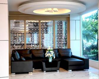 Avada Hotel - Trat - Lobby