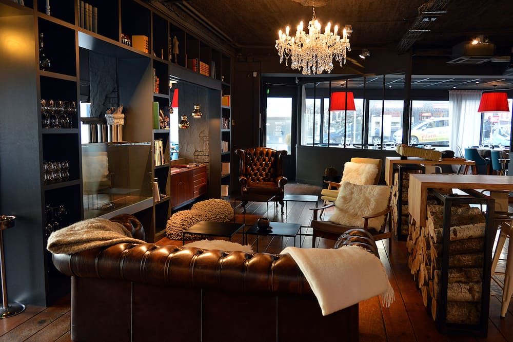 هوتل دي بين