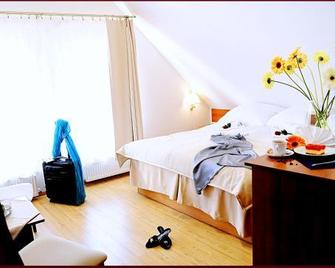 Apartamenty Pod Lwem - Swidnica - Habitación