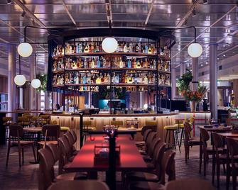 Motto by Hilton Rotterdam Blaak - Rotterdam - Bar