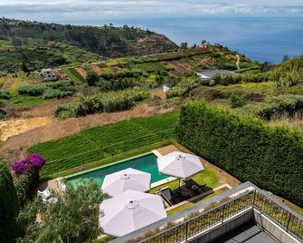 Ourmadeira - Bella Vita - Fajã da Ovelha