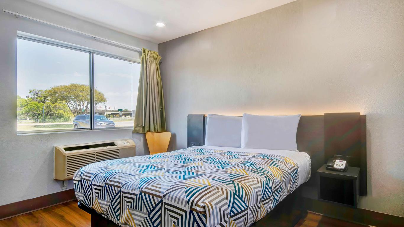 موتيل 6 بورت ألين، لويزيانا - باتون روج