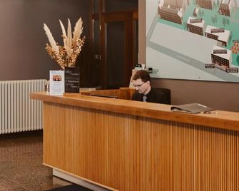 Gls Studio Hotel Berlin - Berlin - Front desk