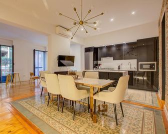 Luxury Flats Madrid Center - Madrid - Comedor