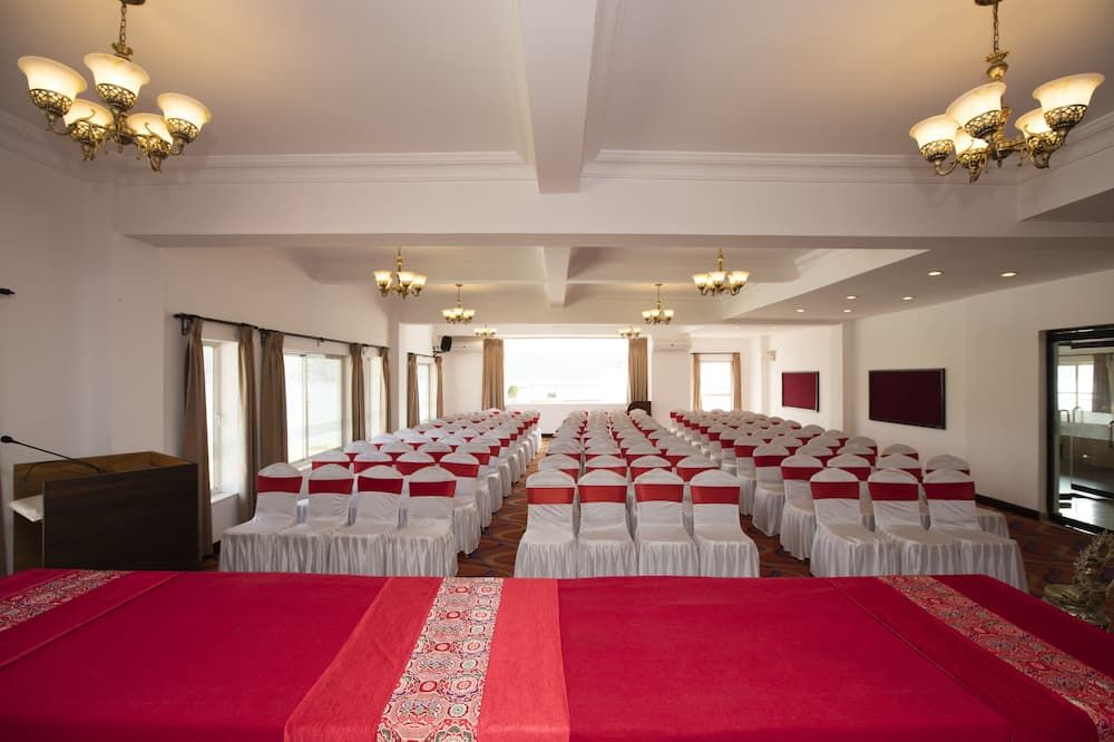 Waterfront Resort By Kgh Group - Pokhara - Mötesrum