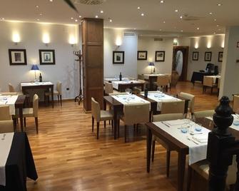 Gran Hotel Ciudad de Barbastro - Barbastro - Restaurante