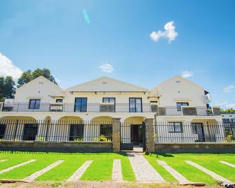 Canaan Hôtel Antsirabe - Antsirabe - Building