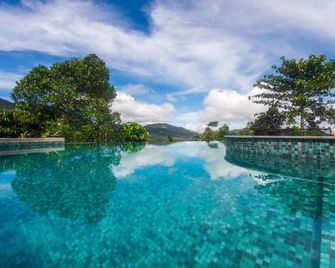 Kandy Dendrobium House - קאנדי - בריכה