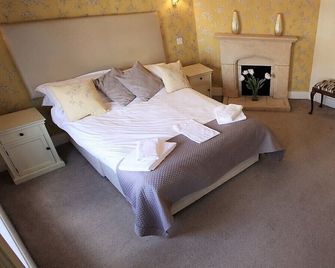 The Saracens Head Hotel - Swindon - Sovrum