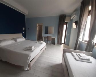 B&b Dafne - Agropoli - Bedroom