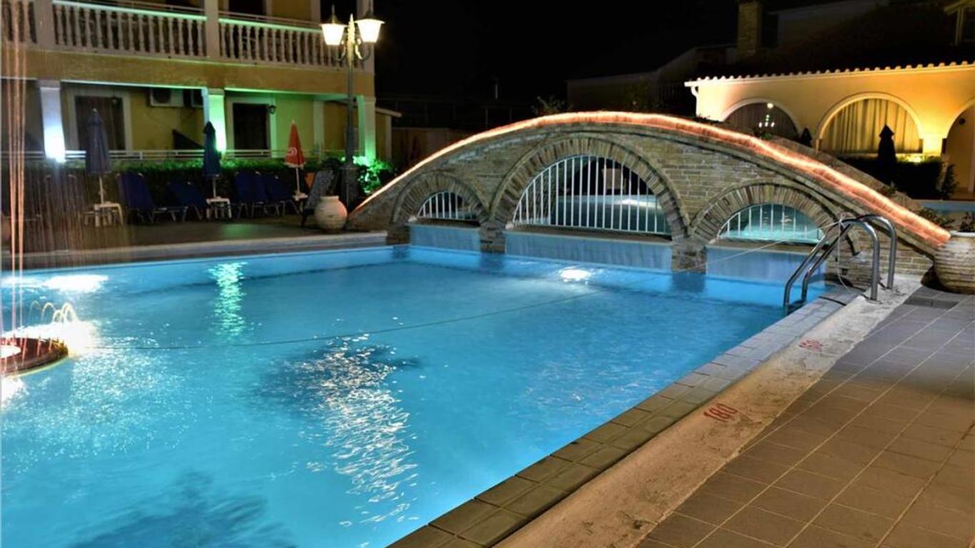 Elpida Hotel