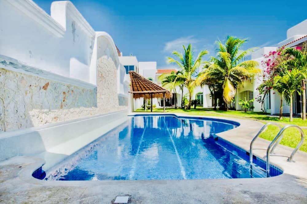 Deluxe Family Budget Balcony Room With Pool Playacar Ii - פלאיה דל כרמן - בריכה