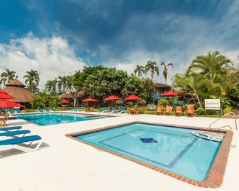 Decameron Las Heliconias - Quimbaya - Pool