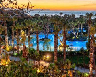 Acacia Resort Parco Dei Leoni - Campofelice di Roccella