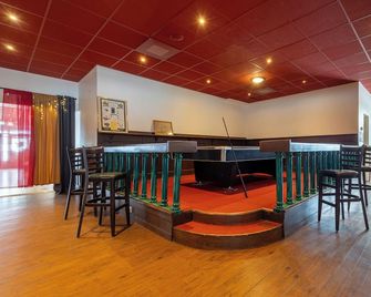 Injoy Classic Hotel Halmstad - Halmstad - Bar