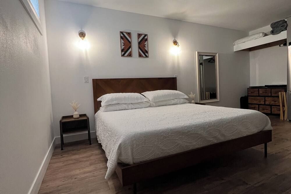 Brand New Bungalow Ac & Wifi In Kelso, 2 Parking Spots, With Ev Charger & Sauna - Kelso - Camera da letto