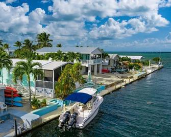Waterfront Paradise in Florida Keys. Free use of Kayaks, and more! - Little Torch Key - Venkovní prostory