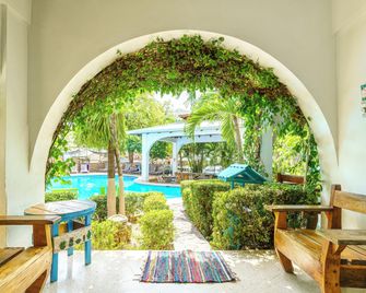 Hotel Mar Rey - Tamarindo