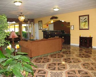 Magnuson Idabel - Idabel - Front desk