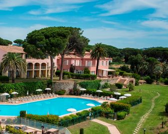 Hôtel Les Jardins De Sainte-Maxime - סנט מקסים - בניין