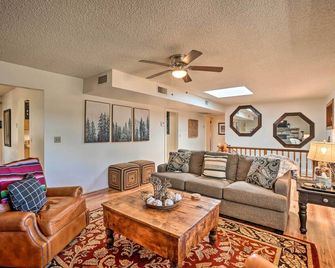 Bike, Hike And Unwind Tranquil Payson Ge - Payson - Wohnzimmer