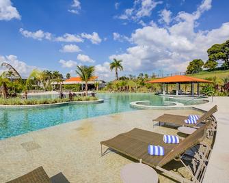 Cyan Resort by Atlantica - Itupeva - Piscina