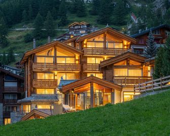 Luxury Residence Colosseo Zermatt - Zermatt - Byggnad