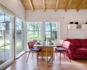 Göhrli Ferienhaus Nr 25 - Göhren - Essbereich