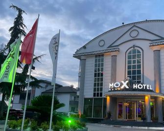 Osh Hotel Luxury - Sapanca - Building
