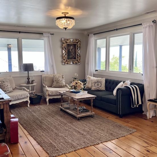 Living room view of Zamar House - Historic Home a walk away from downtown Jerome