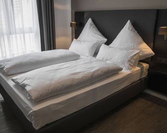 Hayta Hotel Stuttgart Airport Messe - Filderstadt - Ložnice