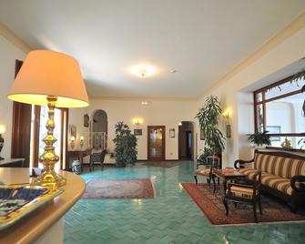 Hotel Belvedere - Conca Dei Marini - Лоббі
