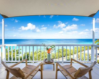 Coral Estate Luxury Resort - Sint Willibrordus - Balcony