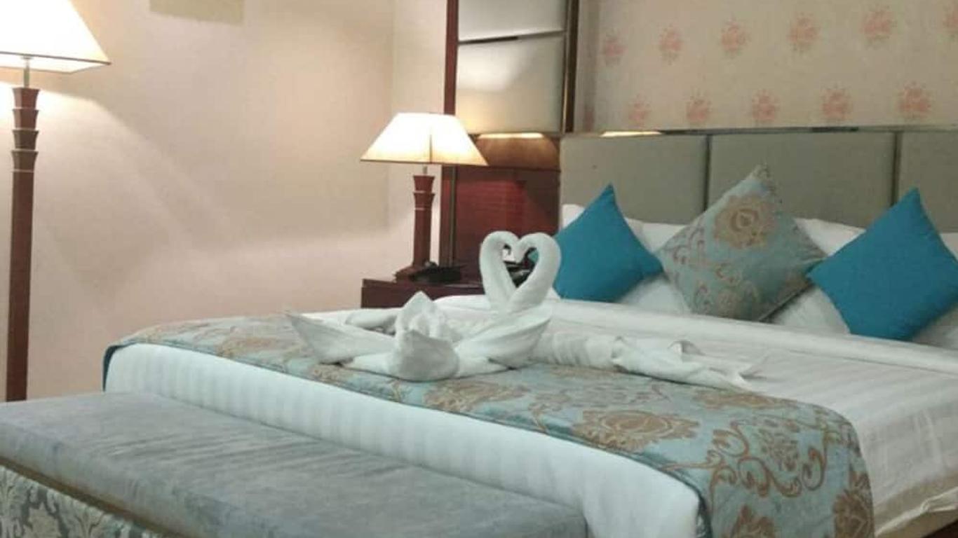 7 Seasons Resort & Spa