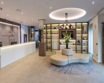 Hilton Garden Inn at Emirates Old Trafford Manchester - מנצ'סטר - לובי