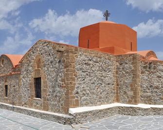 Aggeli Village House - Kiotari