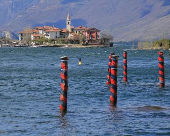 Stunning Views - Beautiful Holiday Home In A Friendly Italian Village - Luino - Spiaggia