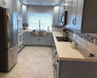 Beautiful Updated Home in Downtown Sonora - Sonora - Küche