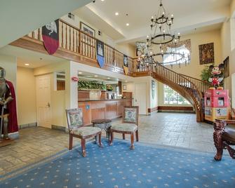 Castle Inn and Suites - Anaheim - Lobby