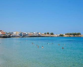 Melina Apartments - La Canea - Playa