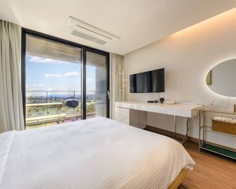 Iro Jeju - Seogwipo - Bedroom