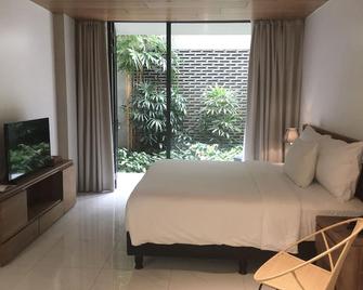 Nagomi Suites & Hotel - Jakarta - Kamar Tidur