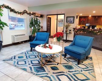 Olympic Inn & Suites - Port Angeles - Lobby