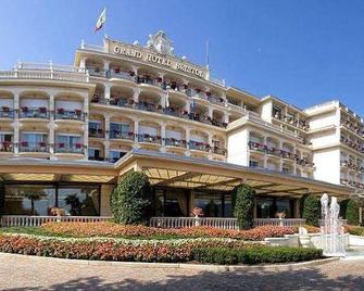 Grand Hotel Bristol - Stresa - Rakennus