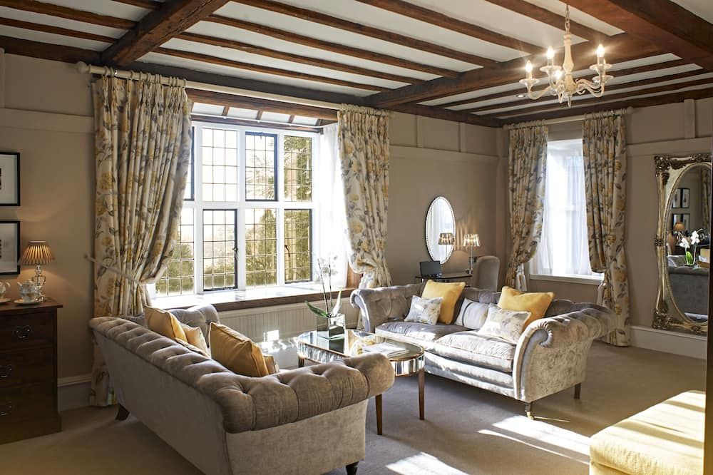 The Manor Elstree - בורהאמווד - סלון