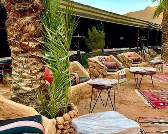 Captain's Desert Camp - Wadi Rum - Patio
