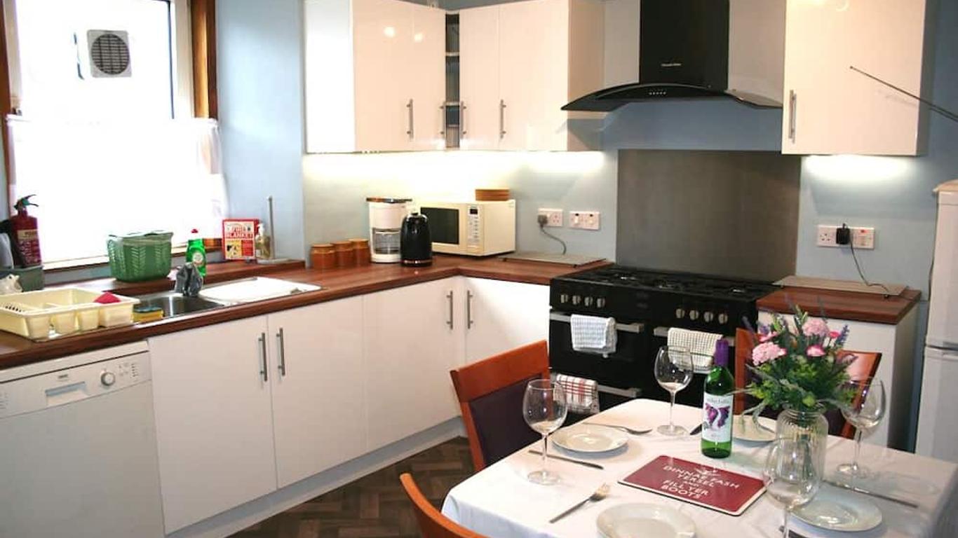 بيميني جيست هاوس