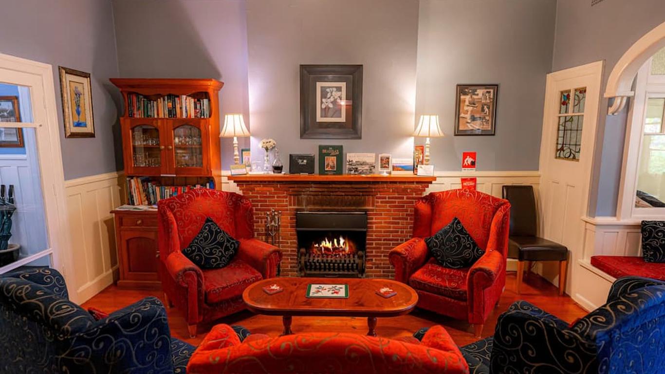 Kubba Roonga Guesthouse - Boutique Luxury Spa Retreat & Gardens - Blue Mountains