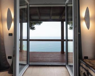 Claro De Lua Circeo B&B - San Felice Circeo - Balcony
