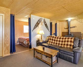 Pet-Friendly Cook Vacation Rental on Battle Lake! - Cook - Living room